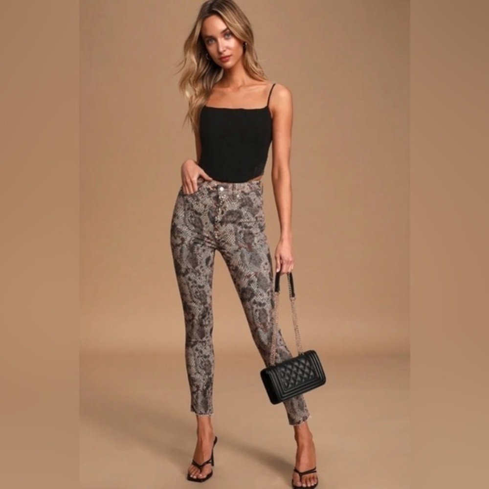 Free People Two Faced Snakeskin Print Skinny Jeans Size 31